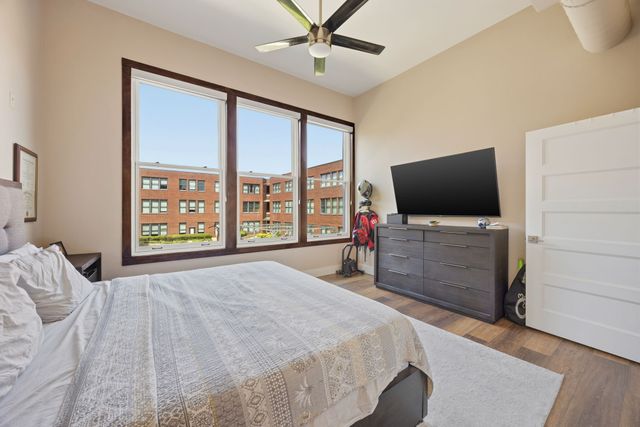 2502 Live Oak Street 235, Dallas, TX 75204