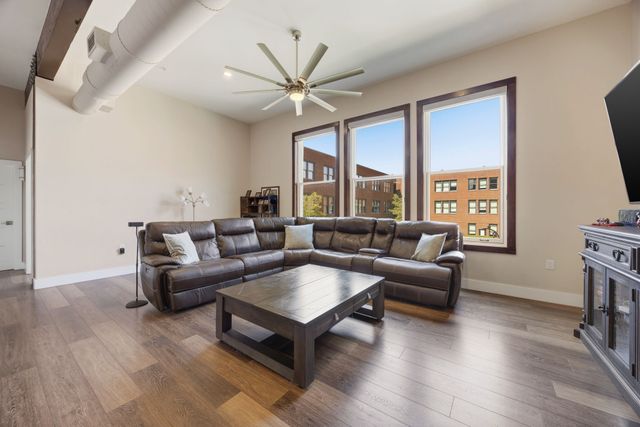 2502 Live Oak Street 235, Dallas, TX 75204