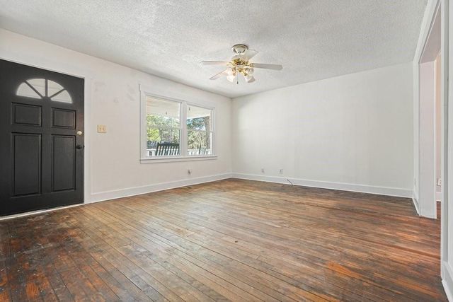 207 John Walraven Road, Dallas, GA 30132