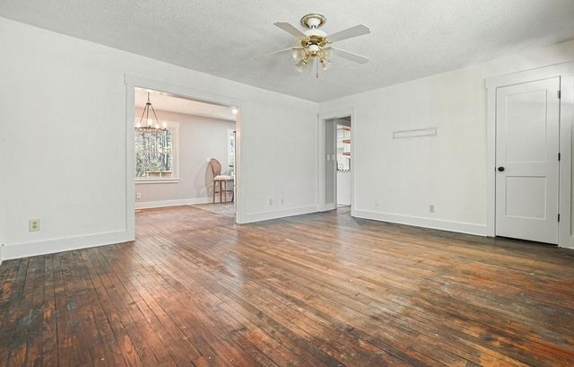 207 John Walraven Road, Dallas, GA 30132