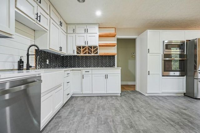 207 John Walraven Road, Dallas, GA 30132