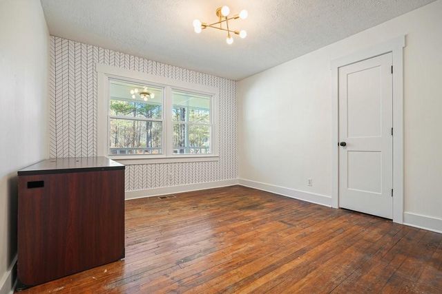 207 John Walraven Road, Dallas, GA 30132