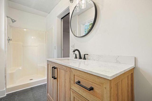 207 John Walraven Road, Dallas, GA 30132