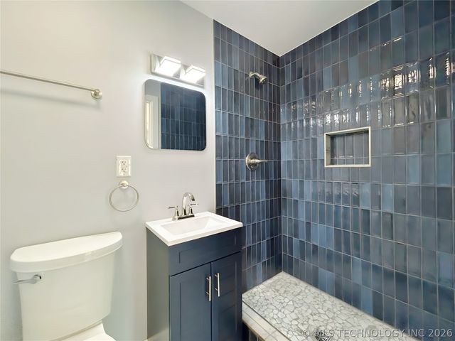 27197 Maiden Lane, Henryetta, OK 74437