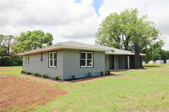 27197 Maiden Lane, Henryetta, OK 74437