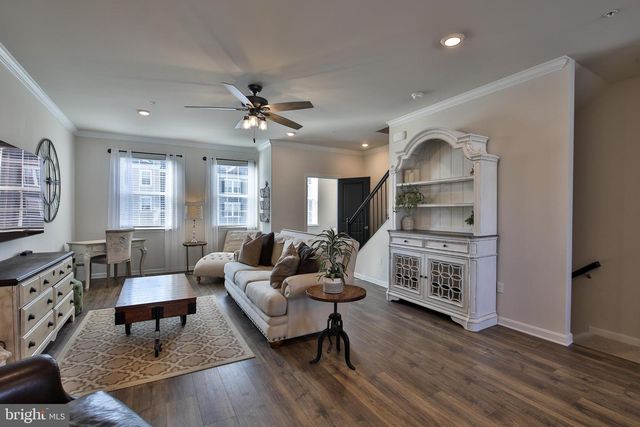 5059 SILVER OAK DR, Rosedale, MD 21237
