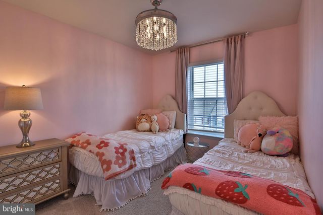 5059 SILVER OAK DR, Rosedale, MD 21237