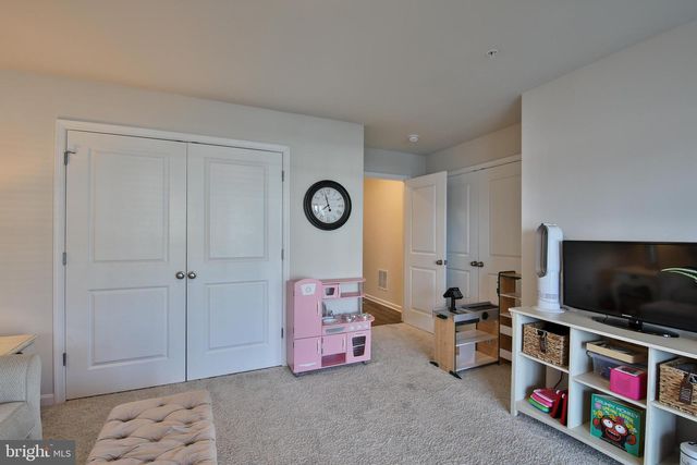 5059 SILVER OAK DR, Rosedale, MD 21237