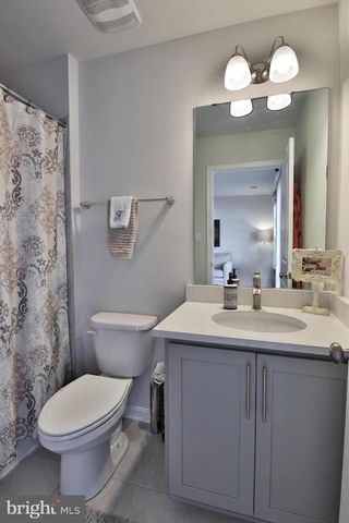 5059 SILVER OAK DR, Rosedale, MD 21237