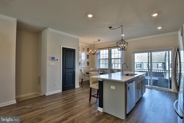 5059 SILVER OAK DR, Rosedale, MD 21237