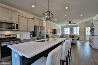 5059 SILVER OAK DR, Rosedale, MD 21237