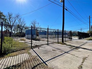 4116 Lockwood Drive, Houston, TX 77026