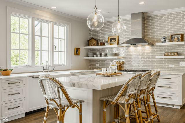 532 Dorset Boulevard, Carmel, IN 46032