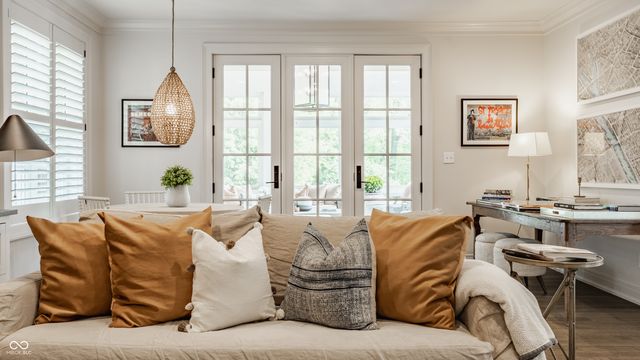 532 Dorset Boulevard, Carmel, IN 46032