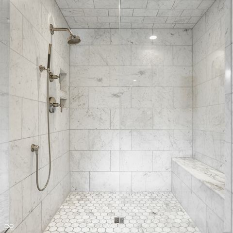 532 Dorset Boulevard, Carmel, IN 46032