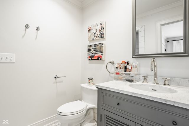 532 Dorset Boulevard, Carmel, IN 46032