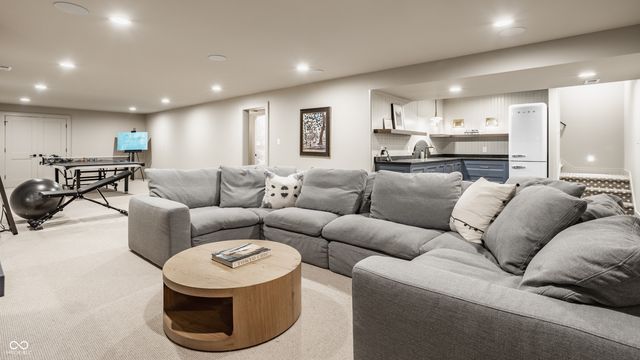 532 Dorset Boulevard, Carmel, IN 46032