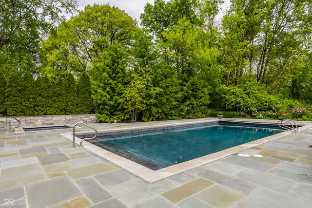 532 Dorset Boulevard, Carmel, IN 46032