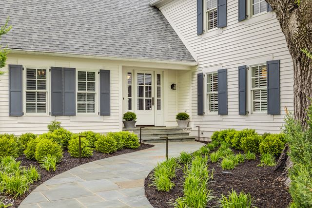 532 Dorset Boulevard, Carmel, IN 46032