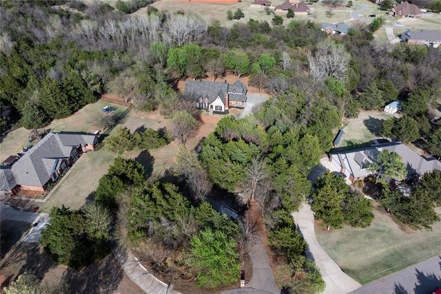 10212 Fawn Trail Road, Mustang, OK 73064