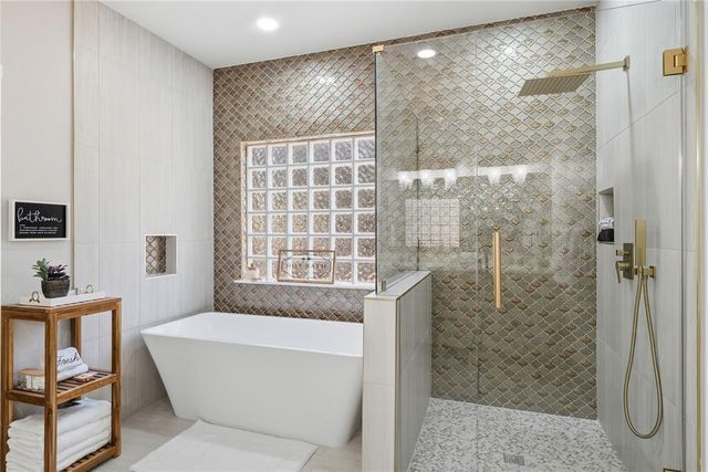 10212 Fawn Trail Road, Mustang, OK 73064