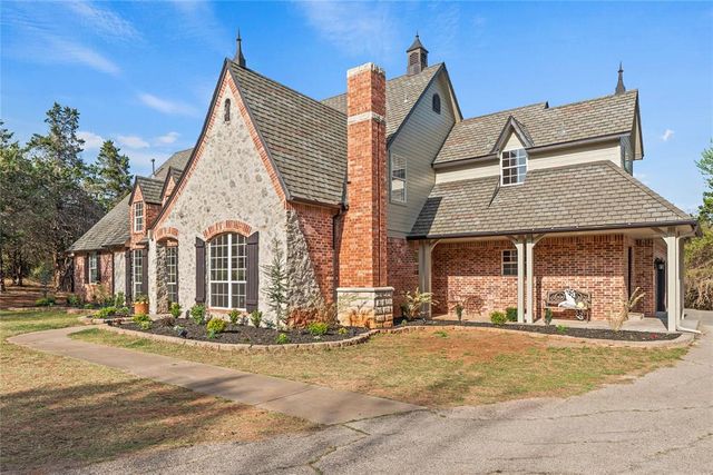 10212 Fawn Trail Road, Mustang, OK 73064