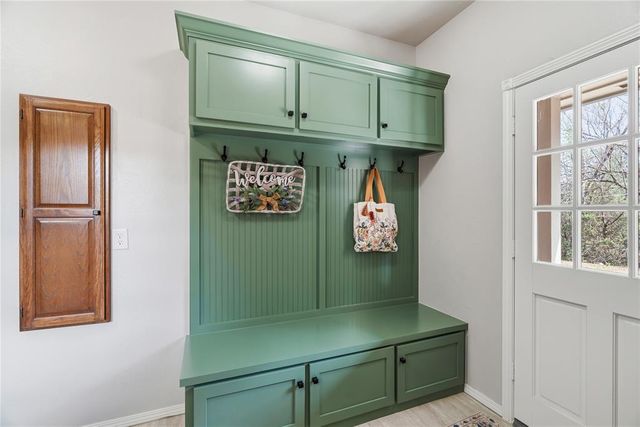 10212 Fawn Trail Road, Mustang, OK 73064