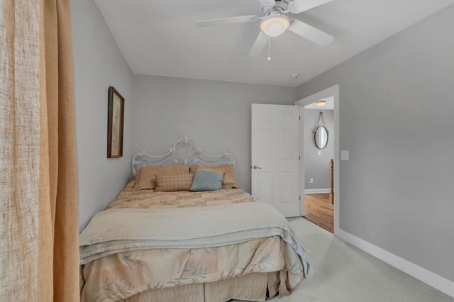 1046 Isaac Franklin Dr, Gallatin, TN 37066
