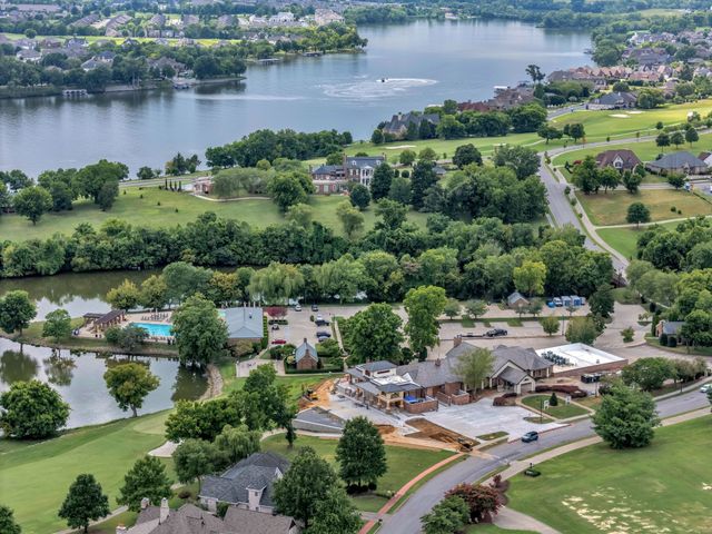 1046 Isaac Franklin Dr, Gallatin, TN 37066