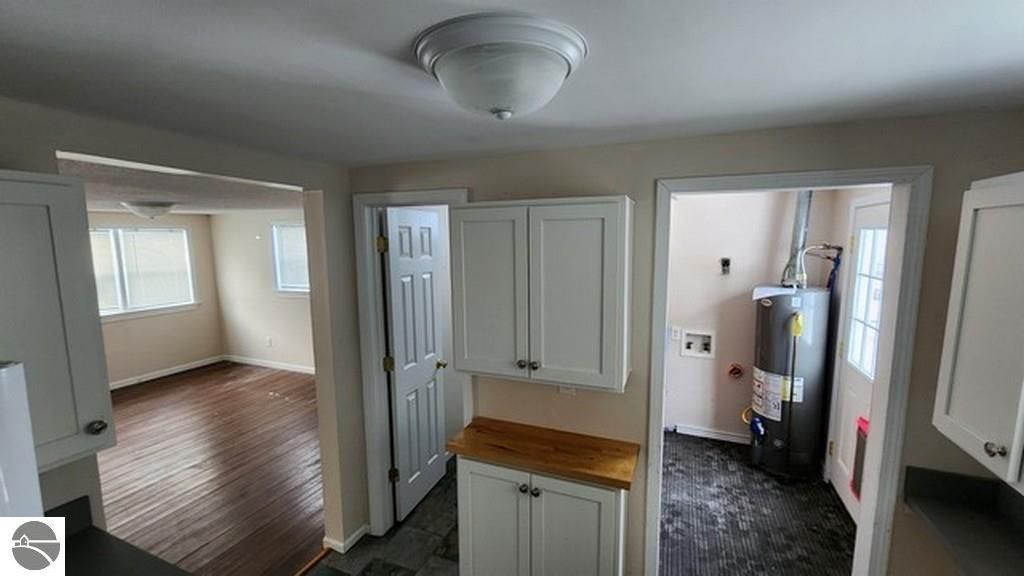 Image 3 of property listing at 124 N Wheeler, Oscoda, MI 48750