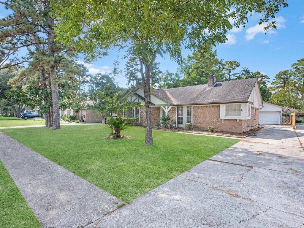 23107 Canyon Lake Drive, Spring, TX 77373
