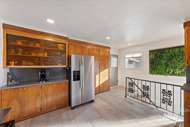 720 S Diamond St, Nampa, ID 83686