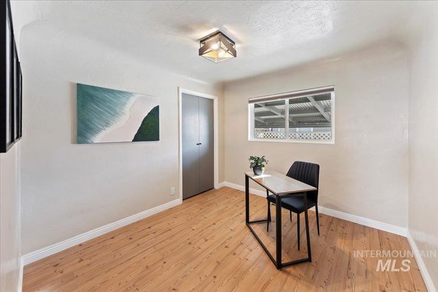 720 S Diamond St, Nampa, ID 83686