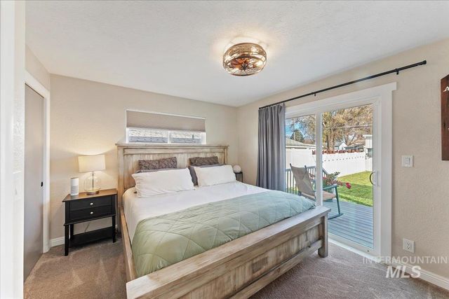 720 S Diamond St, Nampa, ID 83686