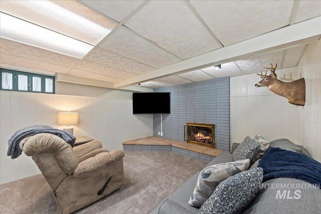 720 S Diamond St, Nampa, ID 83686