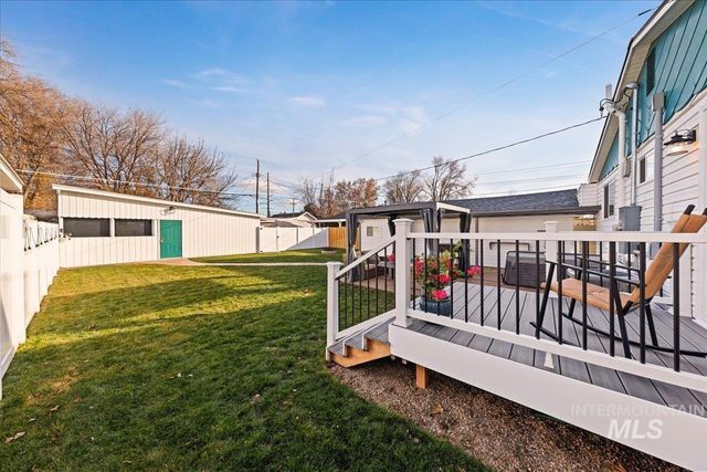 720 S Diamond St, Nampa, ID 83686