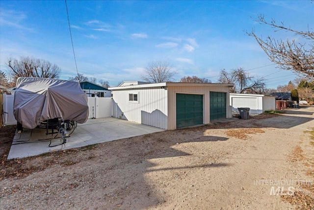 720 S Diamond St, Nampa, ID 83686