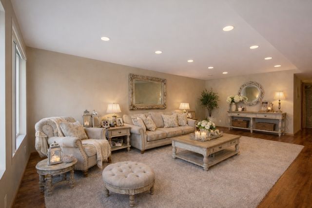 9046 Preserve Trail, Savage, MN 55378