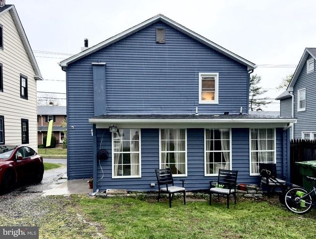15 N LOCUST AVE, Marlton, NJ 08053