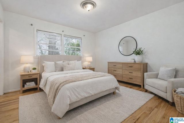 2345 WOODCREEK DRIVE, Hoover, AL 35226