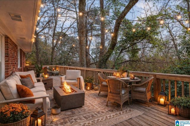 2345 WOODCREEK DRIVE, Hoover, AL 35226