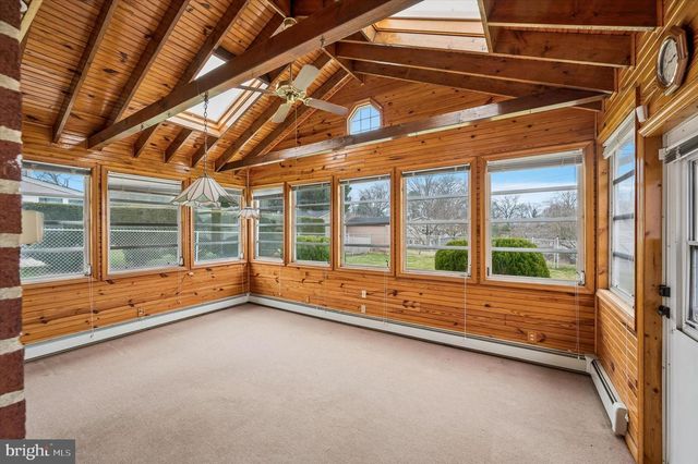 2008 HEMLOCK RD, Jeffersonville, PA 19403