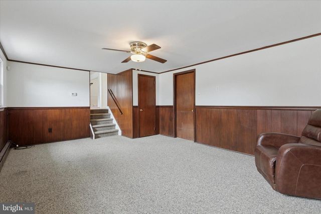 2008 HEMLOCK RD, Jeffersonville, PA 19403