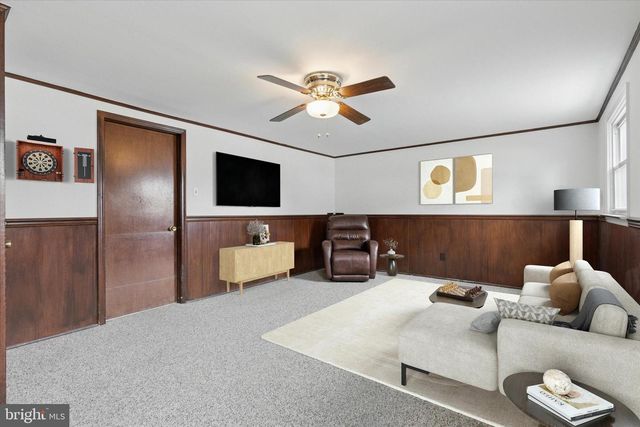 2008 HEMLOCK RD, Jeffersonville, PA 19403