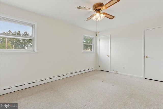 2008 HEMLOCK RD, Jeffersonville, PA 19403