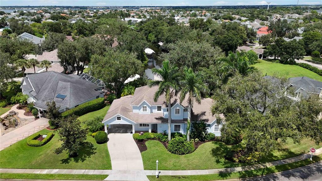 Image 66 of property listing at 4623 4TH AVENUE E, Bradenton, FL 34208