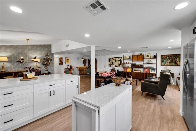13 Coble Drive, Cathedral City, CA 92234