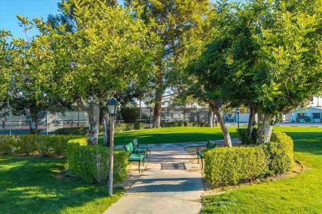 13 Coble Drive, Cathedral City, CA 92234
