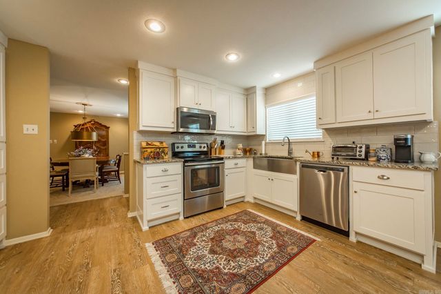 1906 Broken Bow, North Little Rock, AR 72116