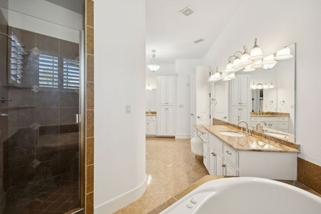 8500 Normandy Way, Argyle, TX 76226